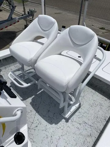 Slide: The Image of Majek 22 XTREME 2025 - 6