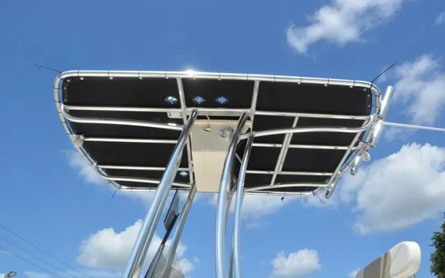 Slide: The Image of Bulls Bay 2200 CC 2025 - 6