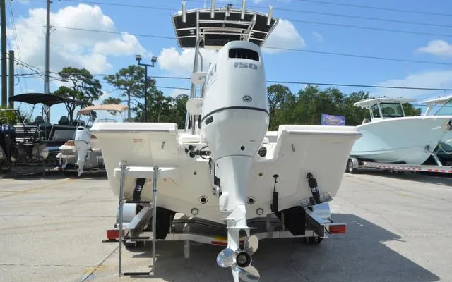 Slide: The Image of Bulls Bay 2200 CC 2025 - 9