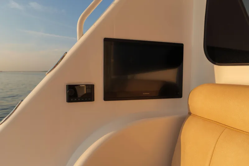 Slide: The Image of Viking 54 Salty Dog - Mezzanine - 17