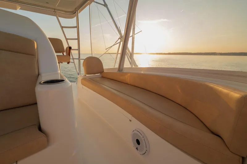 Slide: The Image of Viking 54 Salty Dog - Flybridge Seating - 21