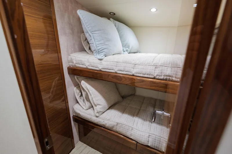 Slide: The Image of Viking 54 Salty Dog - Forward Stateroom Berths - 44