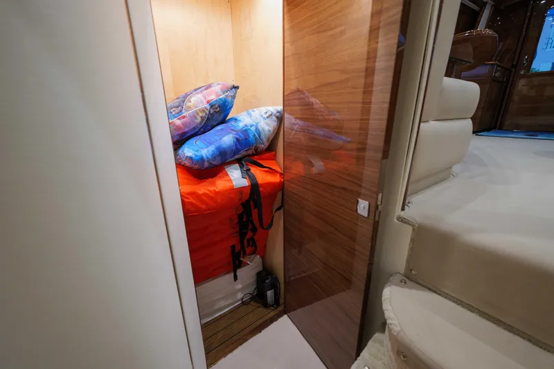 Slide: The Image of Viking 54 Salty Dog - Storage Closet - 49