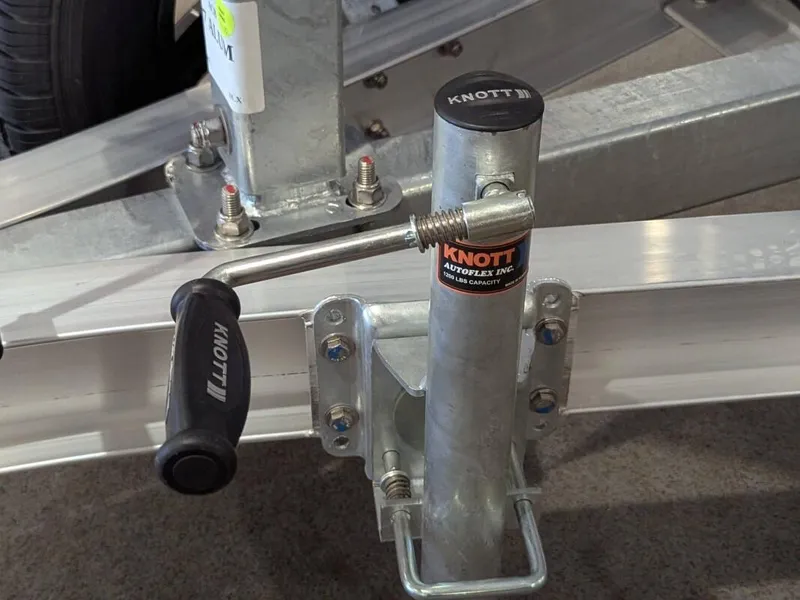 Slide: The Image of Action Craft 17 FLYFISHER 2026 - 14