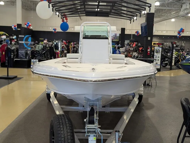 Slide: The Image of Action Craft 17 FLYFISHER 2026 - 3