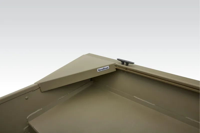 Slide: The Image of 2025 Tracker GRIZZLY 2072 Utility boat interior, featuring a durable, spacious design. - 10