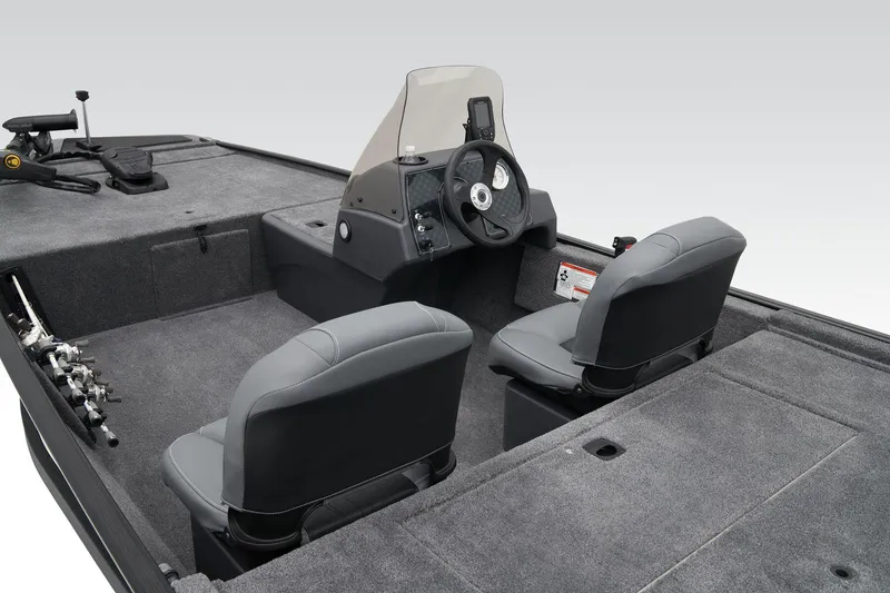 Slide: The Image of Tracker Bass Tracker Classic XL 2025 - 38