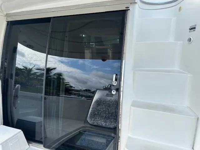 Slide: The Image of Carver 450 Voyager Pilothouse 2000 with glass door and stairs. - 17