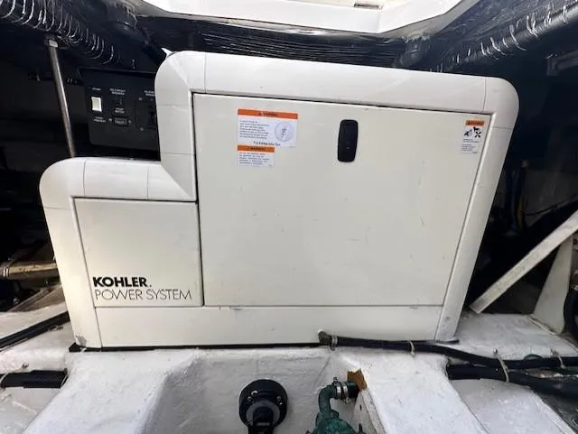 Slide: The Image of Carver Yachts 450 Voyager Pilothouse 2000 - 54
