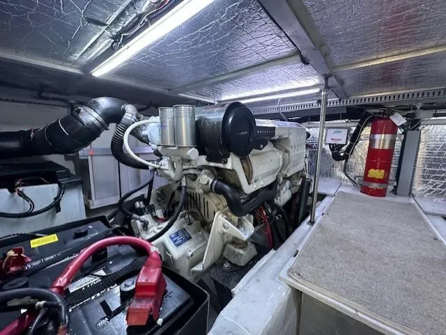 Slide: The Image of Carver Yachts 450 Voyager Pilothouse 2000 - 57