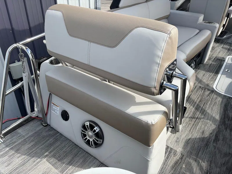 Slide: The Image of 2025 Avalon Catalina Platinum Quad Lounge Shift Windshield 2585 4 - 4