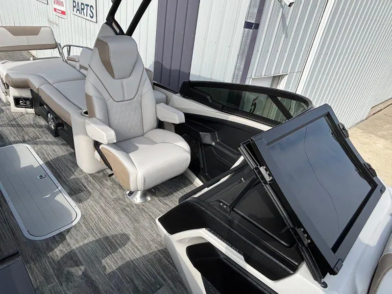 Slide: The Image of 2025 Avalon Catalina Platinum Quad Lounge Shift Windshield 2585 7 - 7