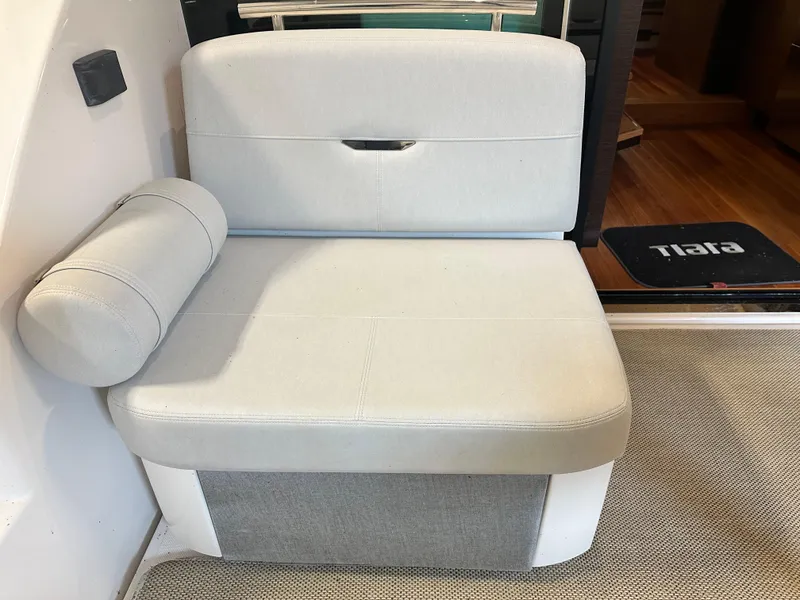 Slide: The Image of Tiara C44 Coupe 2018 - 8