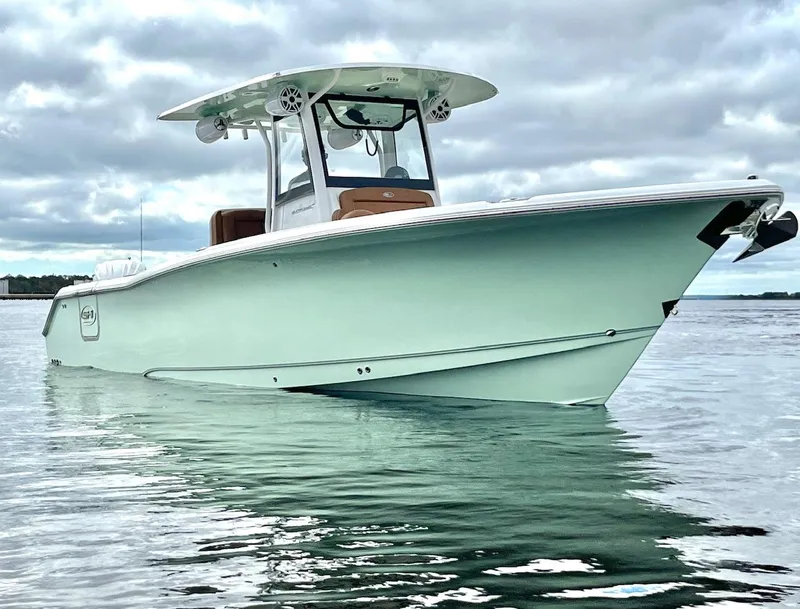 Slide: The Image of Sea Hunt Ultra 305 SE 2024 - 2