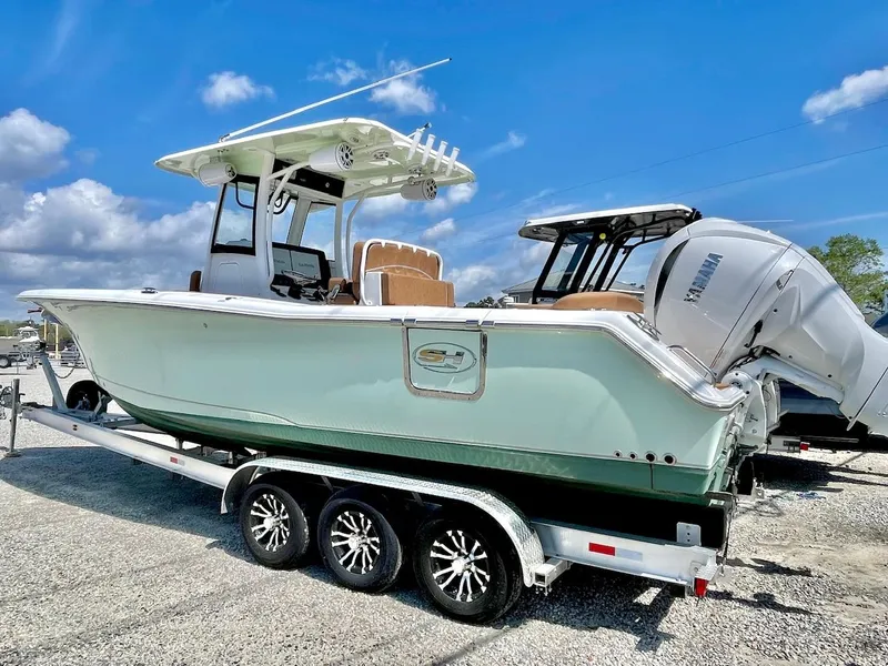 Slide: The Image of Sea Hunt Ultra 305 SE 2024 - 7