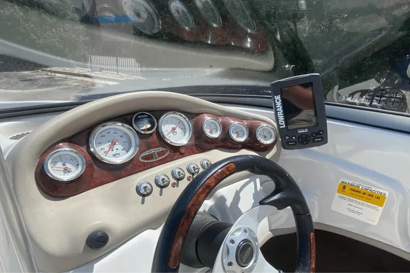 Slide: The Image of Tahoe 24 SS 2013 - 4