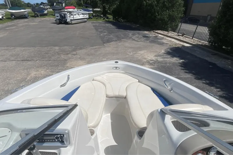 Slide: The Image of Tahoe 24 SS 2013 - 5