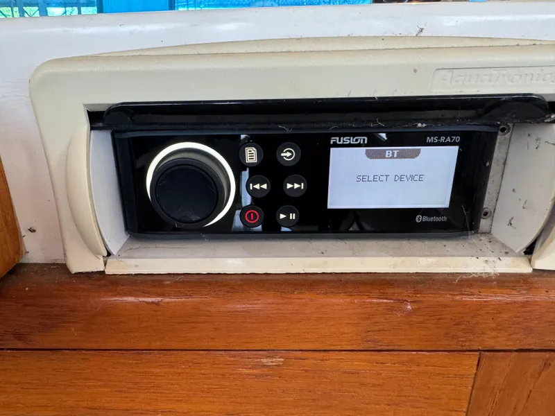 Slide: The Image of Fusion MS-RA70 stereo system on 1984 Fu Hwa Sea Horse 34 boat dashboard. - 22