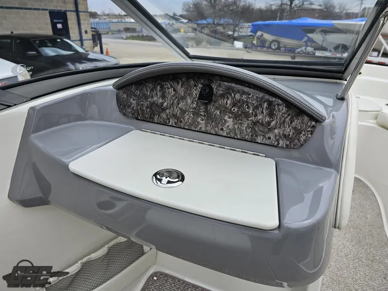 Slide: The Image of Stingray 225 LR 2013 - 56