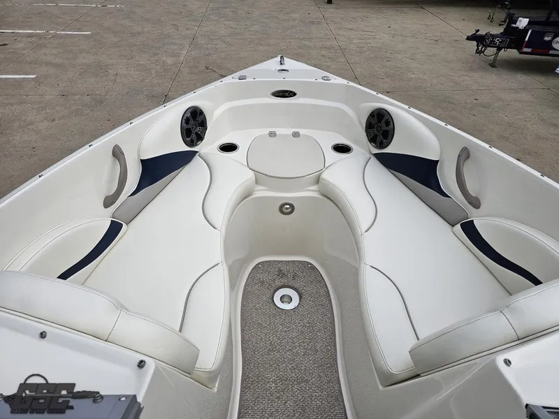 Slide: The Image of Stingray 225 LR 2013 - 73