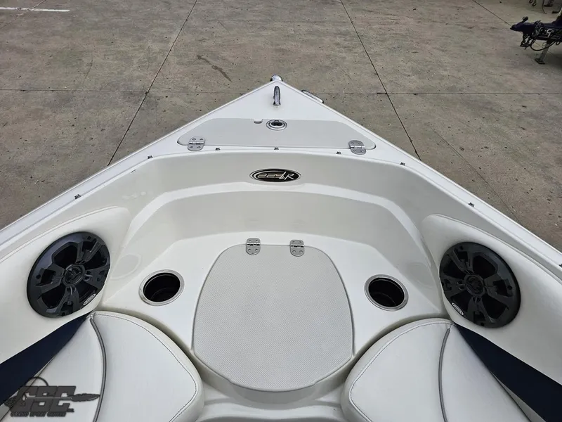 Slide: The Image of Stingray 225 LR 2013 - 78