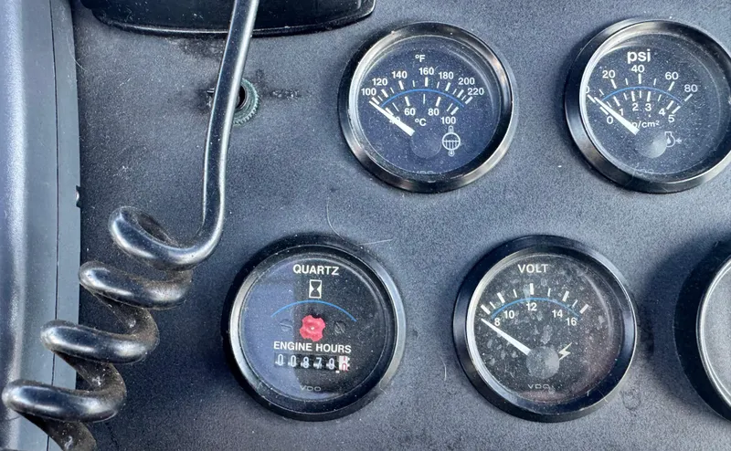 Slide: The Image of Carver 350 Aft Cabin 1994 - 10