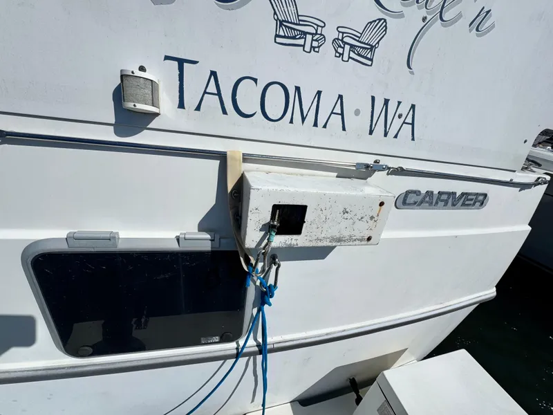 Slide: The Image of Carver 350 Aft Cabin 1994 - 4