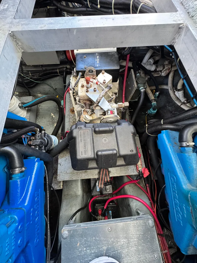 Slide: The Image of Carver Yachts 350 Aft Cabin 1994 - 44