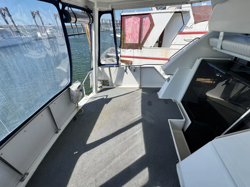 Slide: The Image of Carver Yachts 350 Aft Cabin 1994 - 5