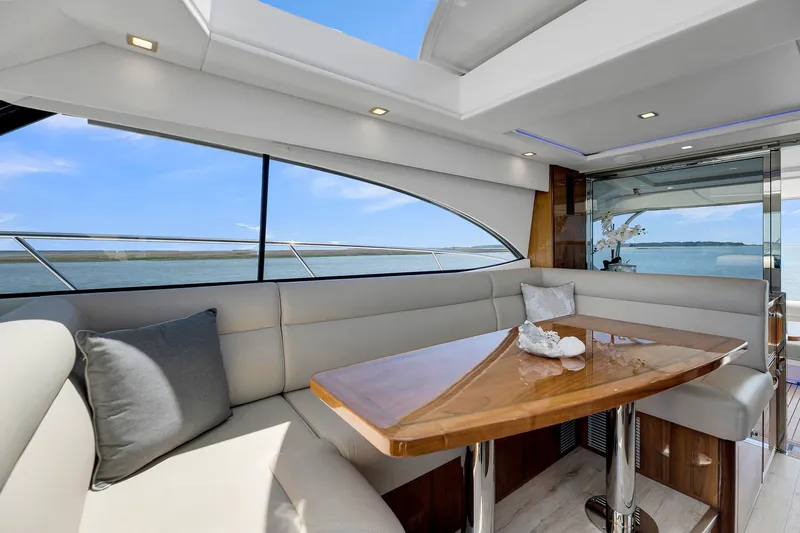 Slide: The Image of Riviera 4800 Sport Yacht 2020 - 83