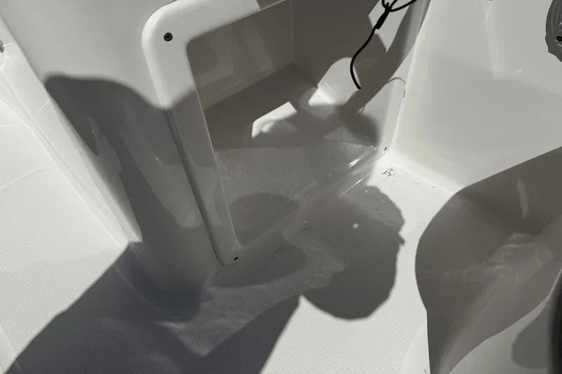 Slide: The Image of Bayliner 160 Element 2015 - 19
