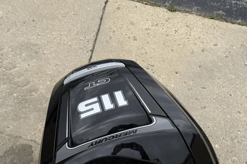 Slide: The Image of Harris Sunliner 220 2018 - 10