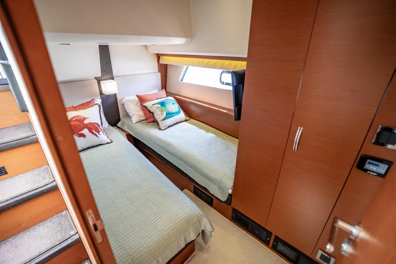 Slide: The Image of Prestige 500 fly 2012 - 57