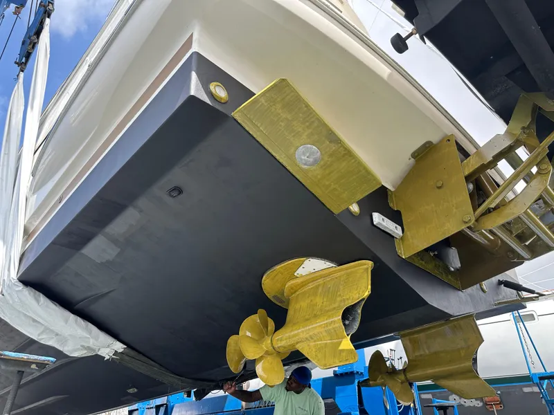 Slide: The Image of Prestige 500 fly 2012 - 74