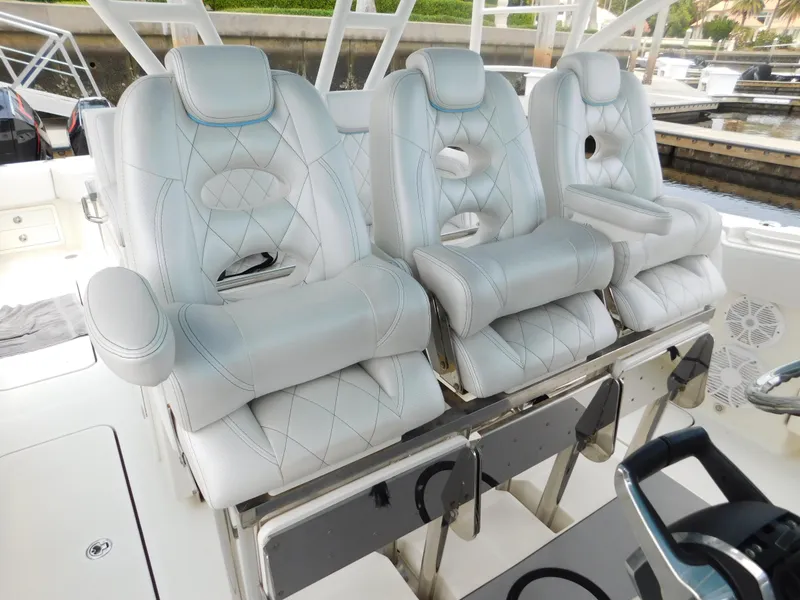 Slide: The Image of Luxurious white leather seats on a 2013 Hydra-Sports 4200 Siesta boat. - 43