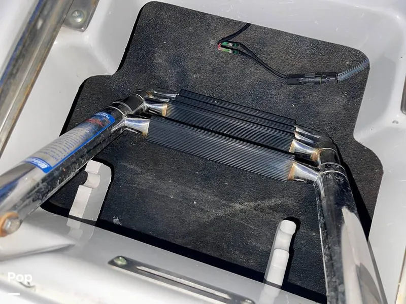 Slide: The Image of 2004 Crownline 240EX for sale in Stuart, FL - 45