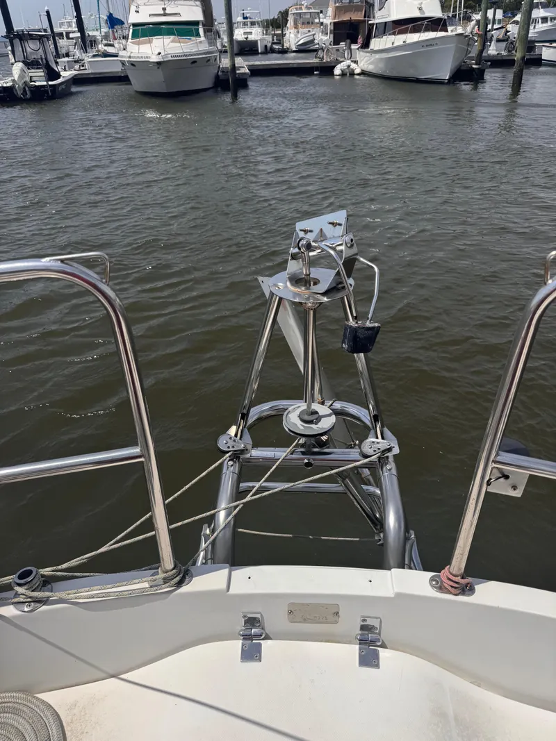 Slide: The Image of Catalina 30 Tall Rig 1990 - 8