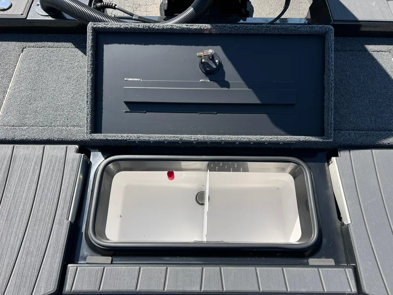 Slide: The Image of 2025 Vexus AVX1985S boat livewell with divider, featuring a sleek, modern design. - 24
