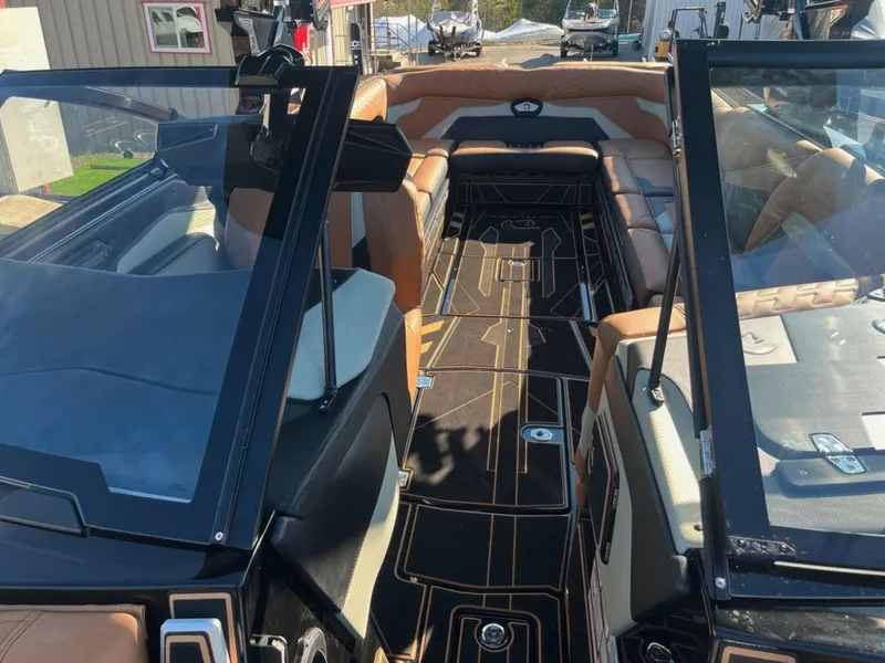 Slide: The Image of Centurion Ri 265 2025 - 60