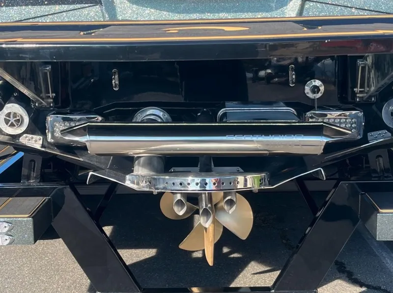 Slide: The Image of Rear view of 2025 Centurion Ri 265 boat showing propeller and exhaust system. - 9