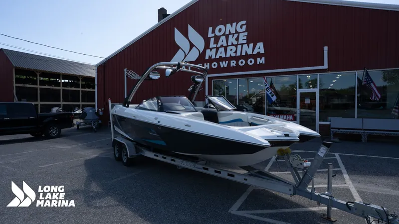 Slide: The Image of Malibu MX22 2013 - 1