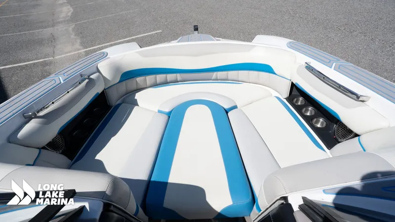 Slide: The Image of Malibu MX22 2013 - 20