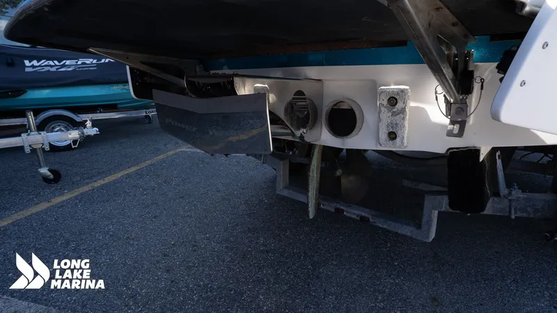 Slide: The Image of Malibu MX22 2013 - 8