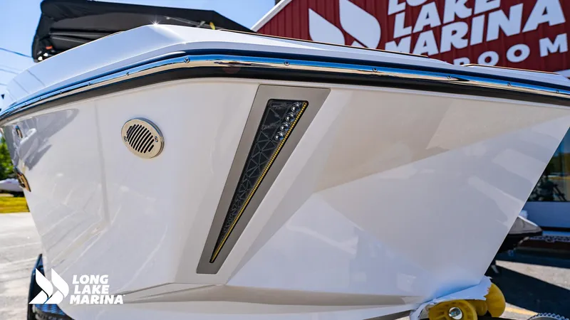 Slide: The Image of Nautique G23 2025 - 16