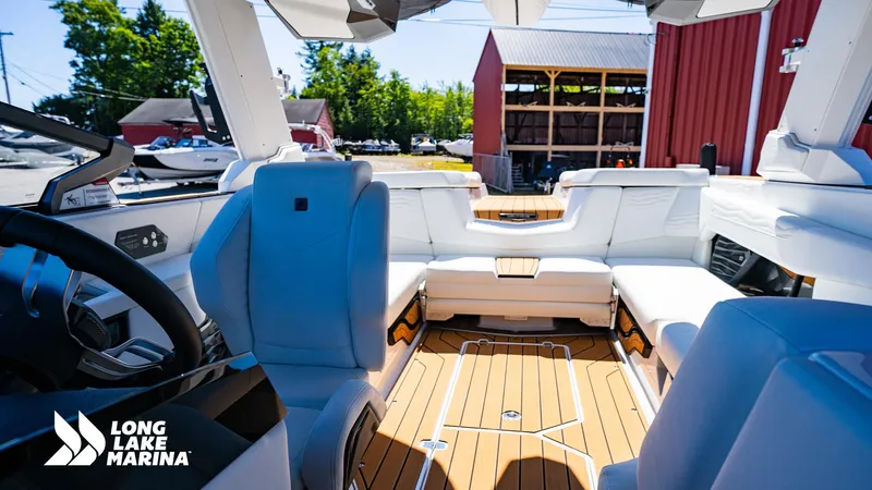 Slide: The Image of Nautique G23 2025 - 4