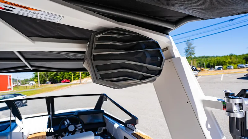 Slide: The Image of Nautique G23 2025 - 6