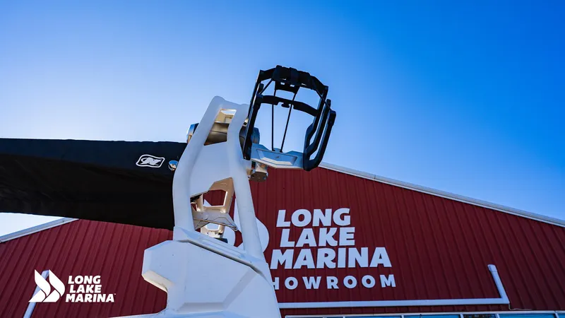 Slide: The Image of Correct Craft Super Air Nautique GS20 2024 - 7