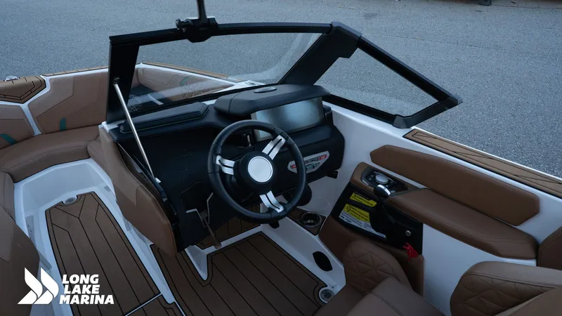 Slide: The Image of Correct Craft Super Air Nautique GS20 2025 - 17