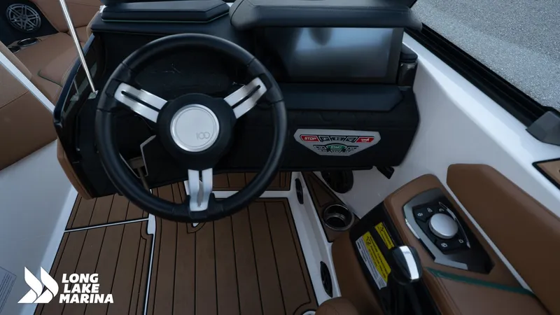 Slide: The Image of Correct Craft Super Air Nautique GS20 2025 - 18