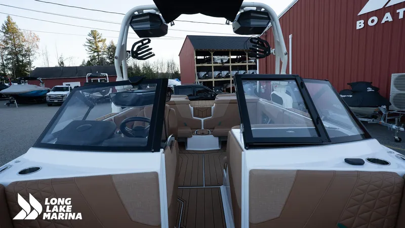 Slide: The Image of Correct Craft Super Air Nautique GS20 2025 - 20